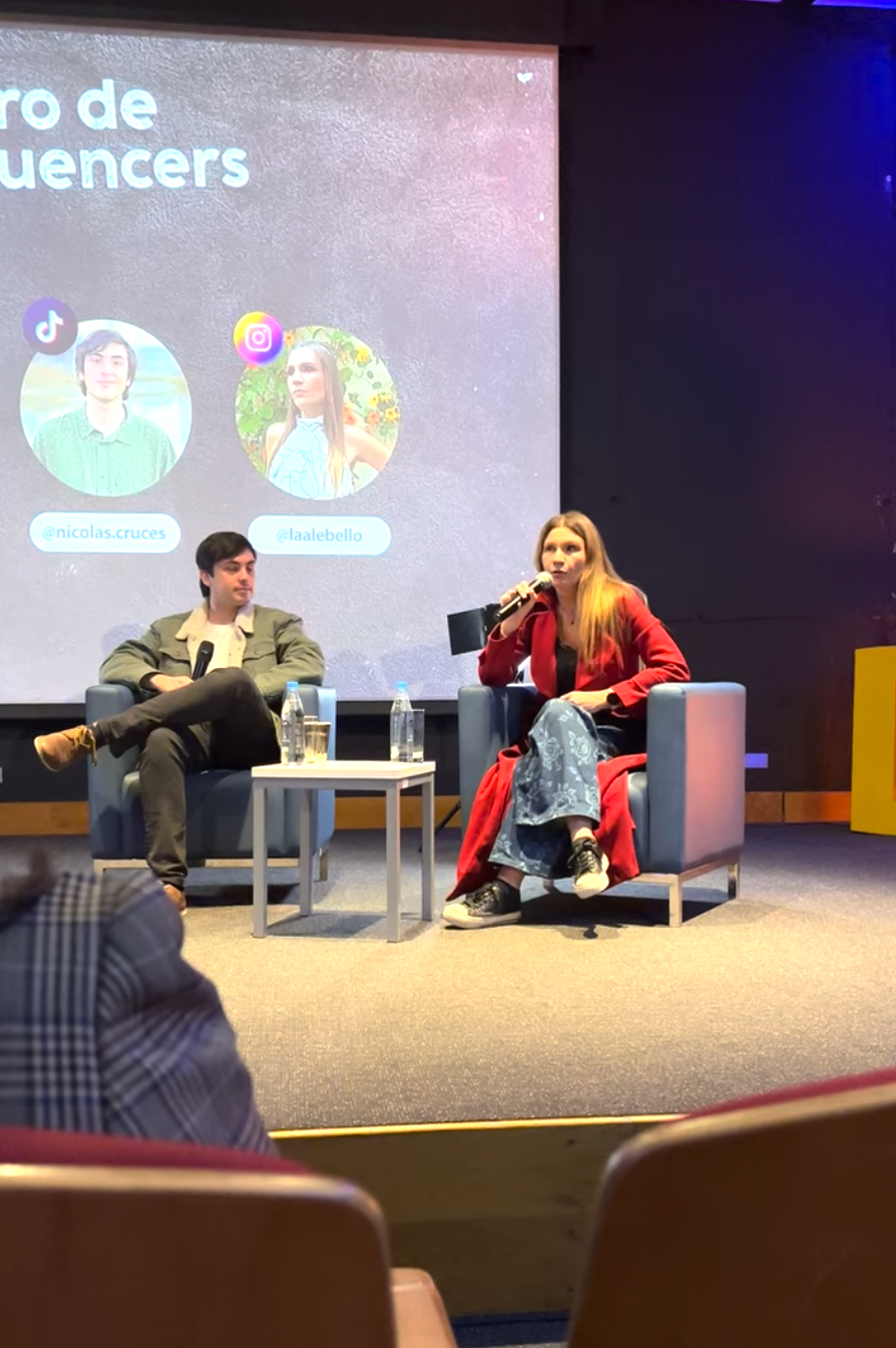 Clase Emprendimiento en Redes Sociales - 4 Nov. 2024